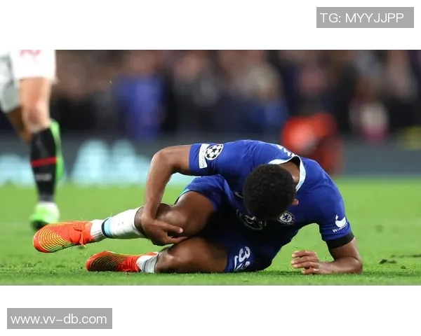 大卫福法纳再次因无证驾驶被罚款440英镑并扣6分