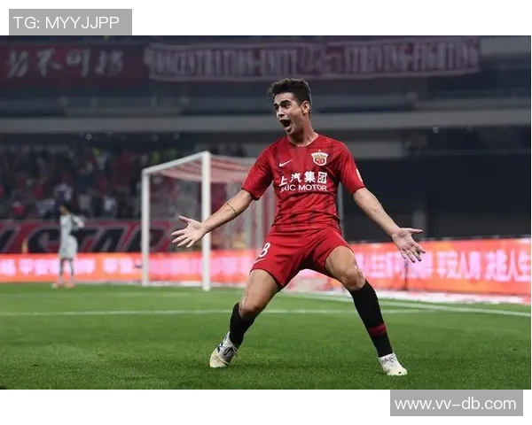 高准翼谈防守策略：面对费莱尼坚持缠斗奥斯卡的表现让我印象深刻